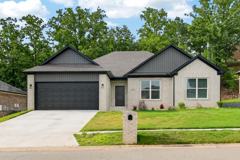 513 Crepe Myrtle Loop - Photo 1 of 1