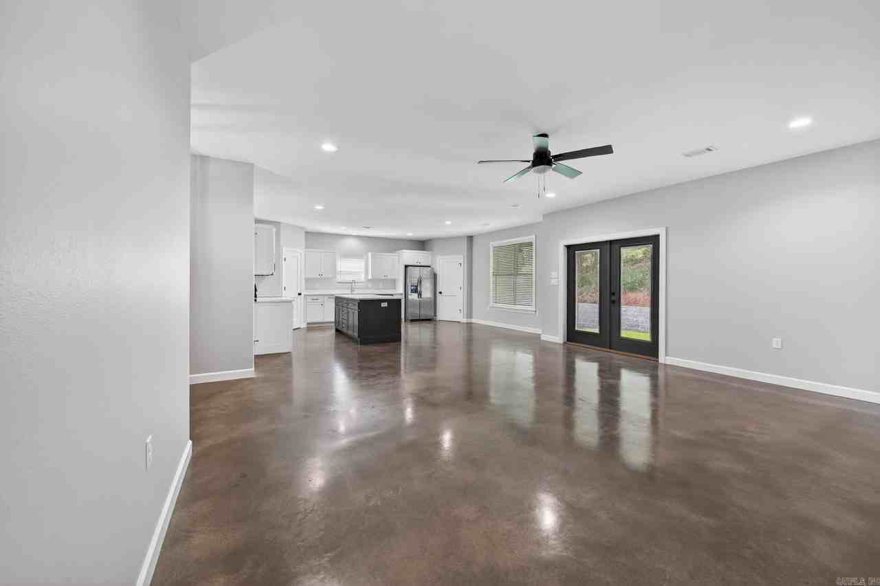513 Crepe Myrtle Loop - Photo 6 of 50