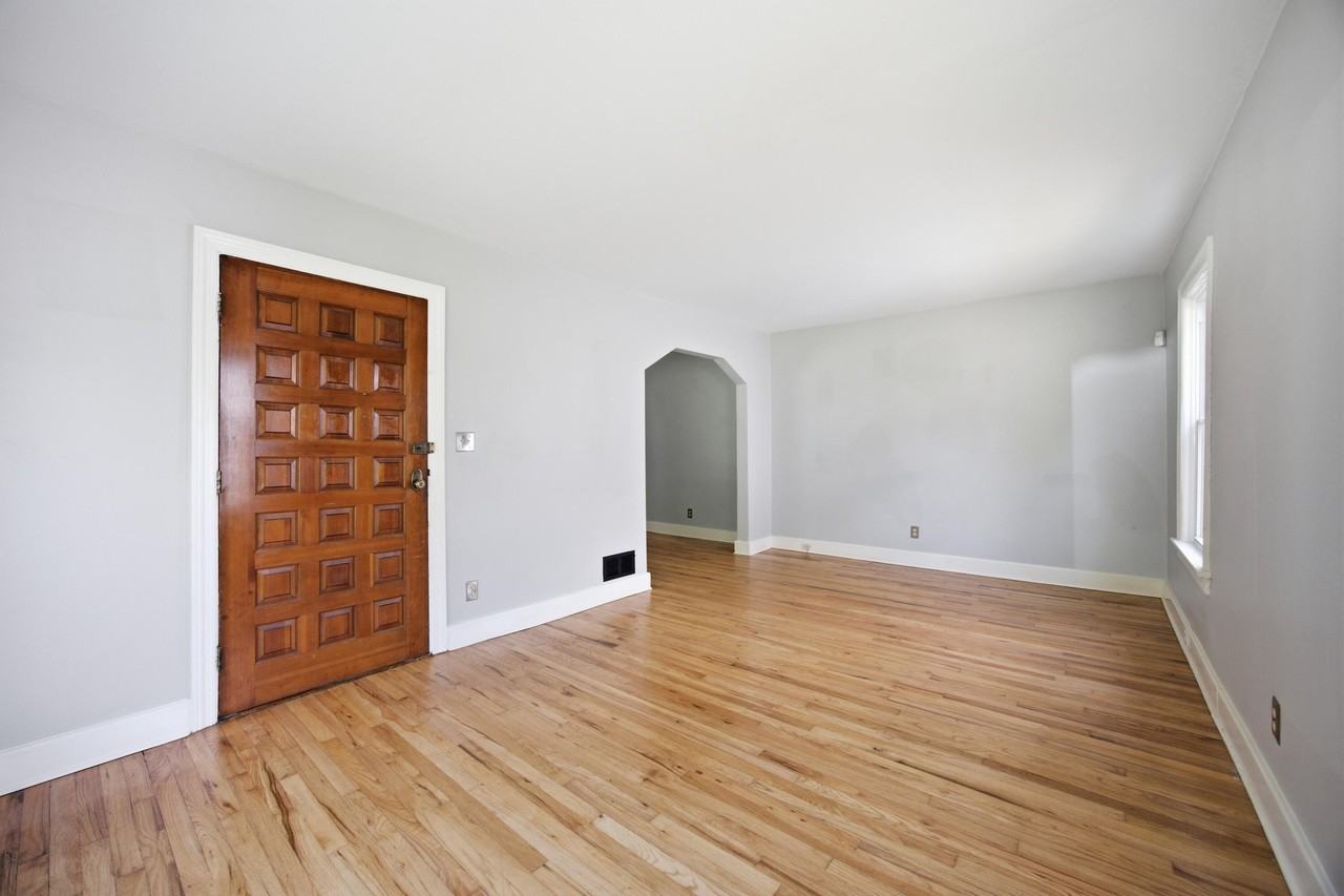 2633 14th Ave - Photo 6 of 27