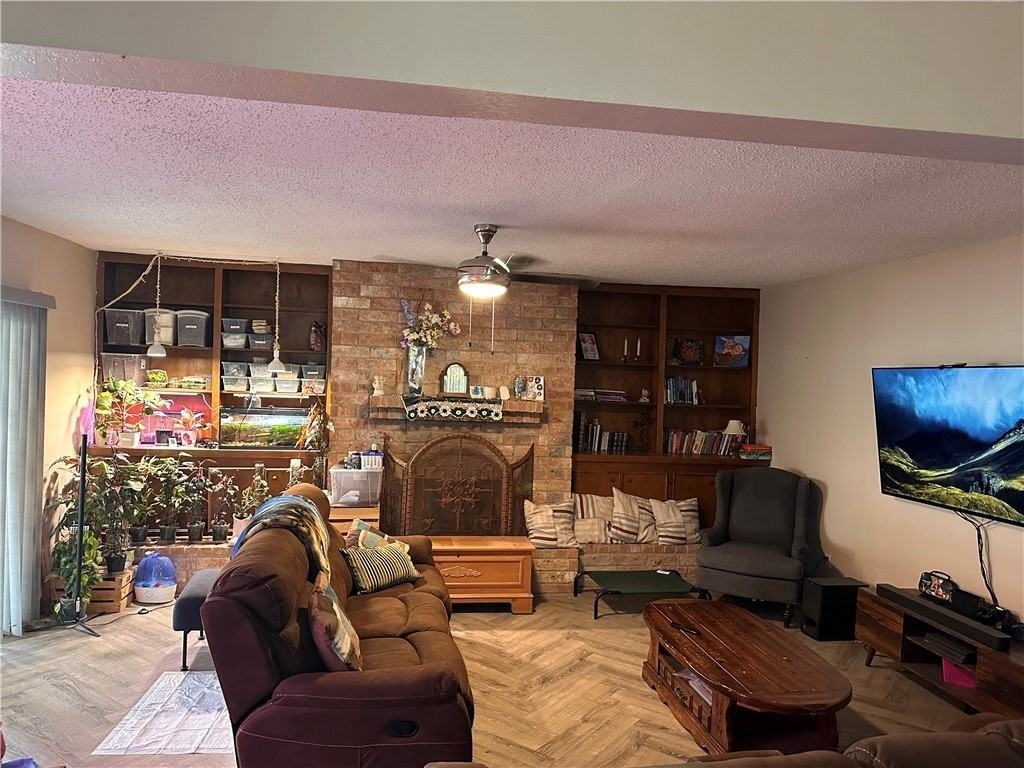 2410 Rain Mist Ln - Photo 2 of 3