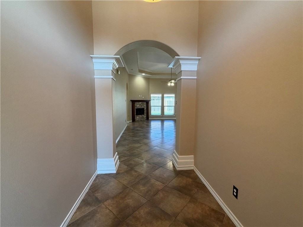8317 Pocono Cir - Photo 3 of 33