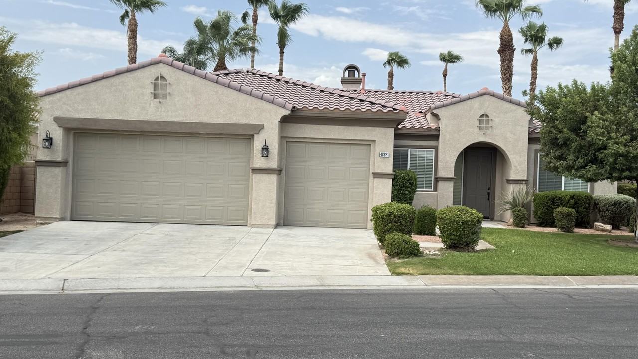 48621 Vienna Ct - Photo 2 of 2