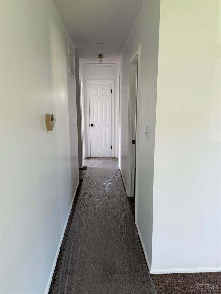 2526 Rochester Ave - Photo 6 of 6