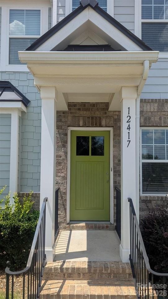 12417 Bryton Ridge Pkwy - Photo 2 of 24