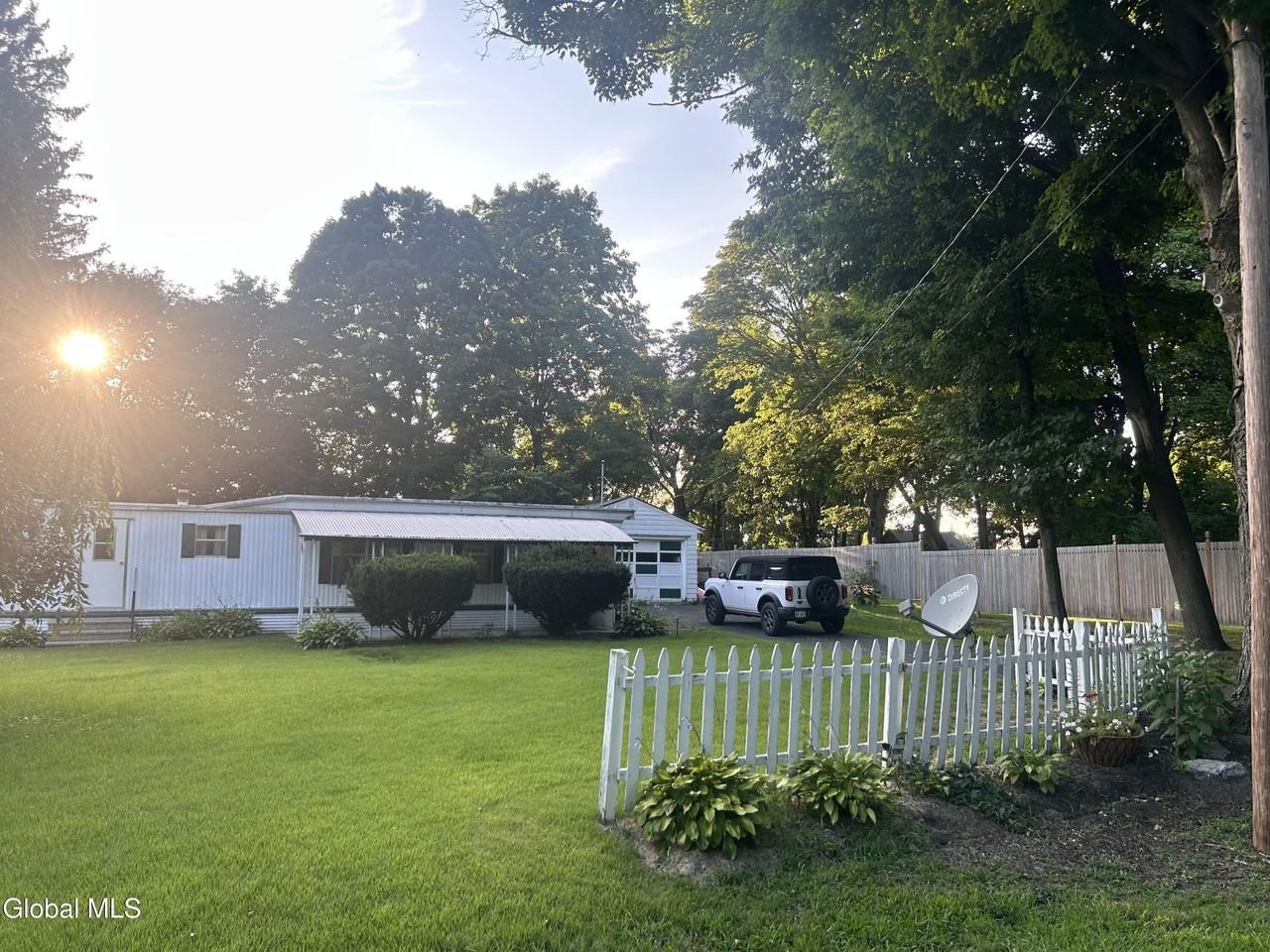 161 Sunnyside Rd