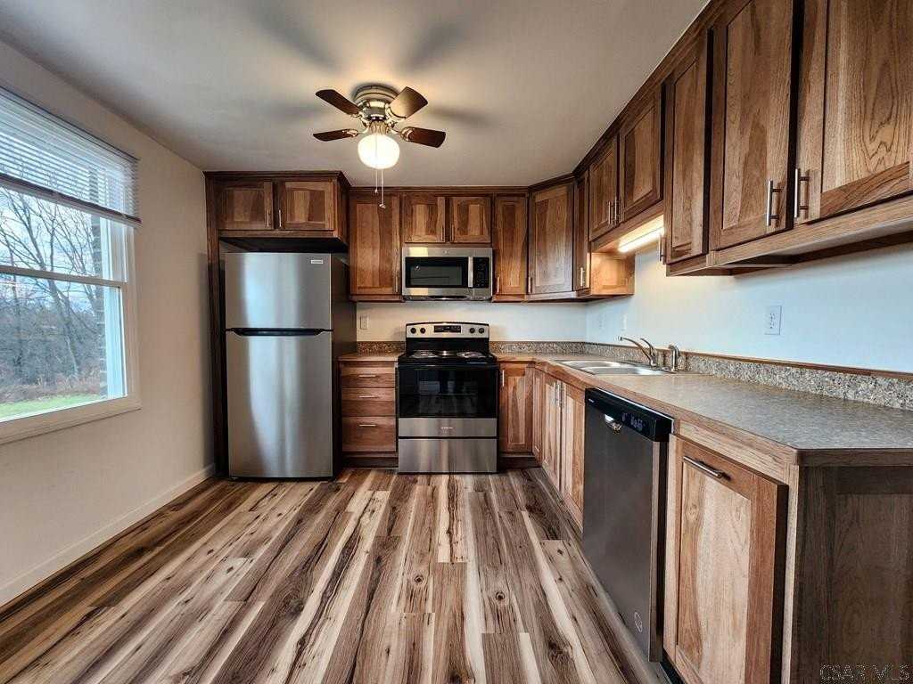 431 Devon Dr - Photo 6 of 32