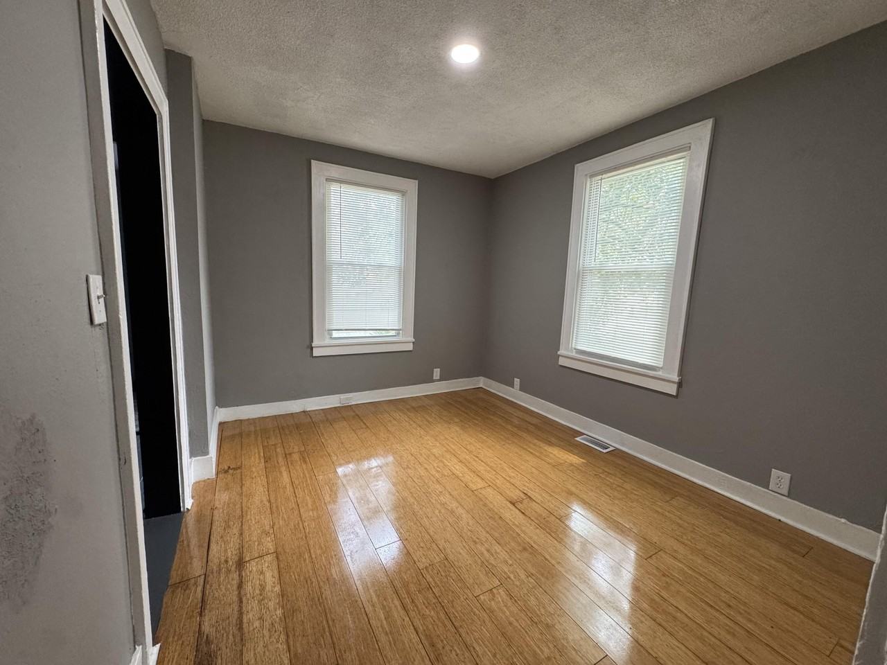 2822 Ranger Dr - Photo 3 of 12