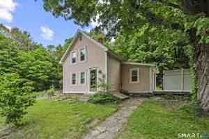 featured image of 917 Hopewell Rd
