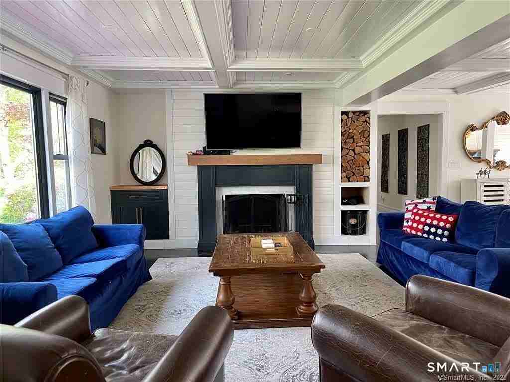 32 Tuxis Rd - Photo 6 of 38