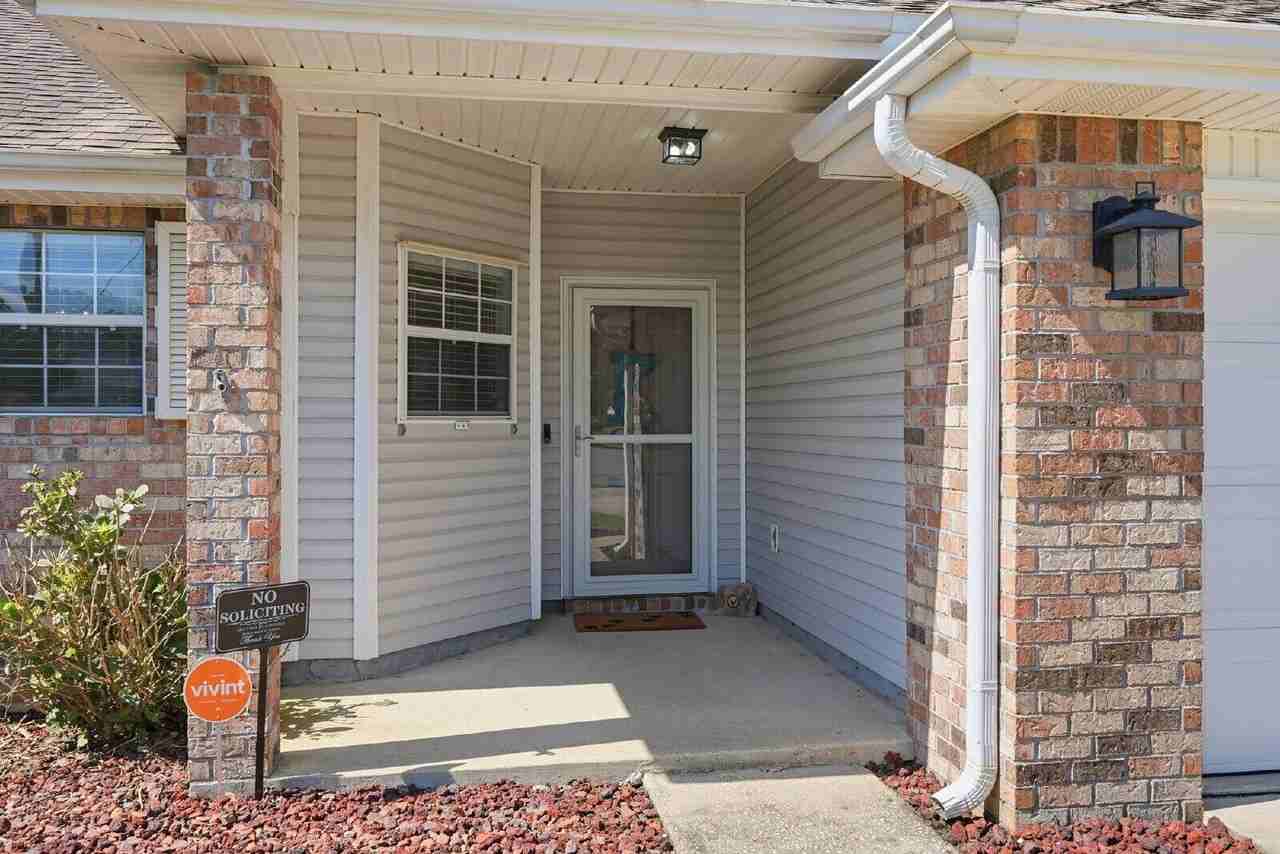 4761 Connor Dr - Photo 3 of 35