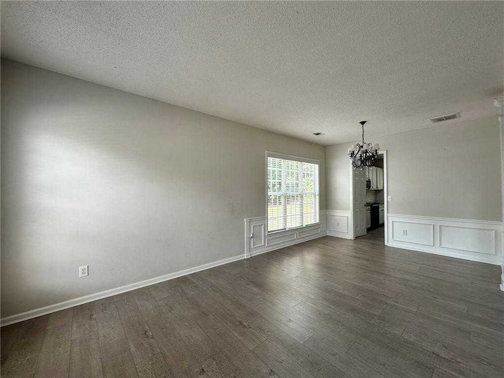 3535 Ridgefair Dr - Photo 3 of 19