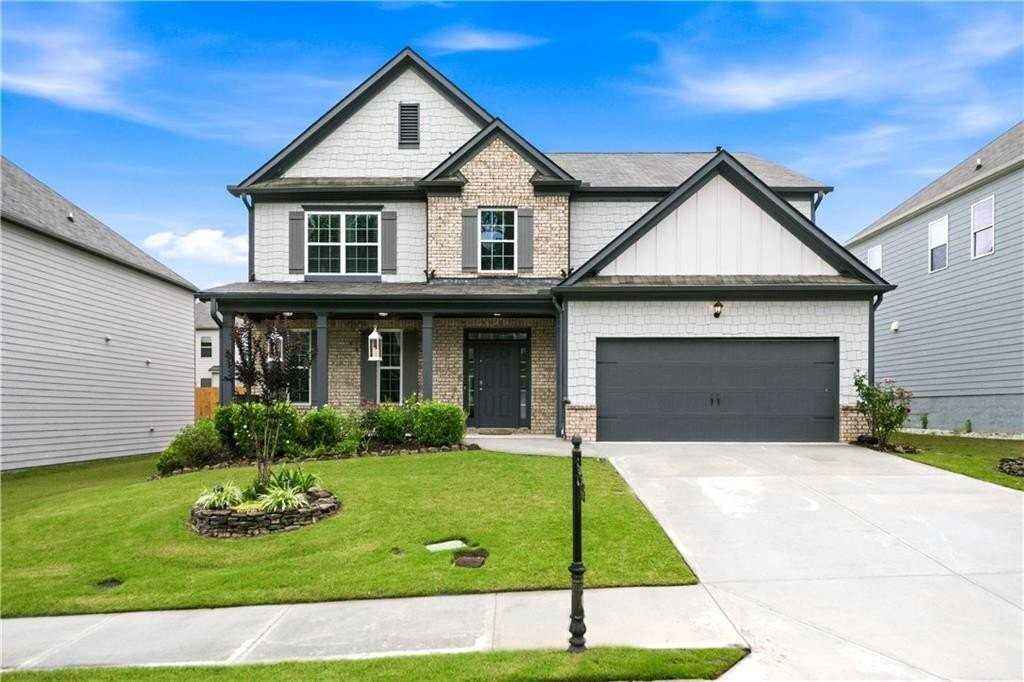 2053 Hamilton Lake Pkwy