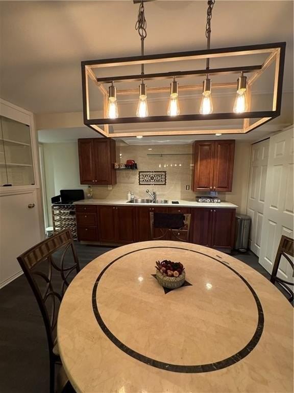2625 Indian Lake Dr - Photo 3 of 32