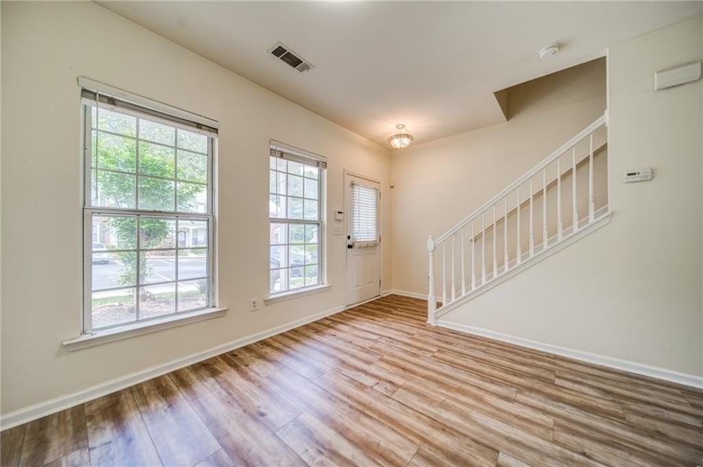 3285 Hidden Cove Cir - Photo 5 of 45