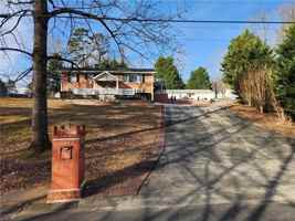 featured image of 2959 Pine Hill Dr Nw