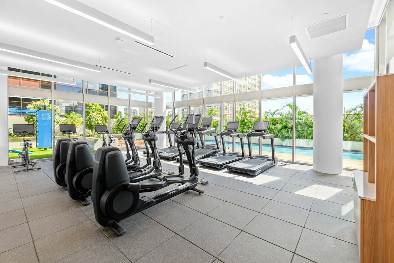 1388 Kapi‘olani Boulevard - Photo 7 of 43