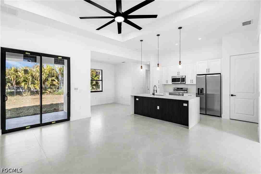 2200 Ne 15th Ave - Photo 3 of 20