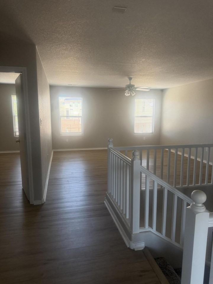 10401 Pintado Ct Nw - Photo 3 of 4