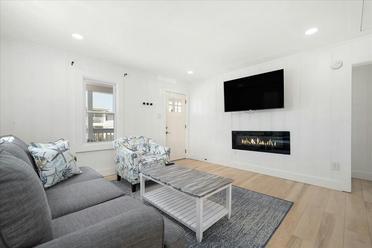 11 43rd Street, Unit 3 - Photo 6 of 29