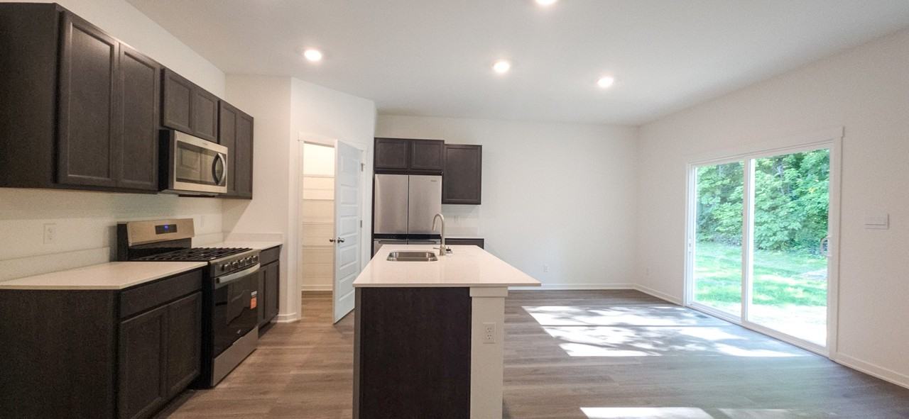 4203 Viceroy Street - Photo 4 of 17