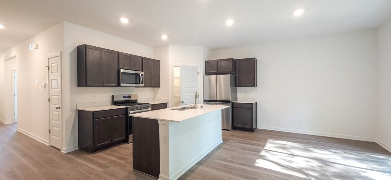 4203 Viceroy Street - Photo 6 of 17