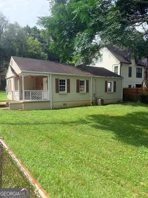 2811 Glenwood Ave Se - Photo 2 of 17
