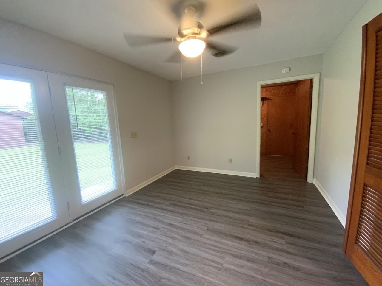 404 Marvin Ave - Photo 7 of 13