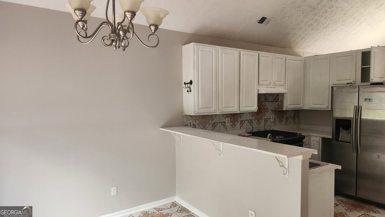 927 Peel Castle Ln - Photo 6 of 13