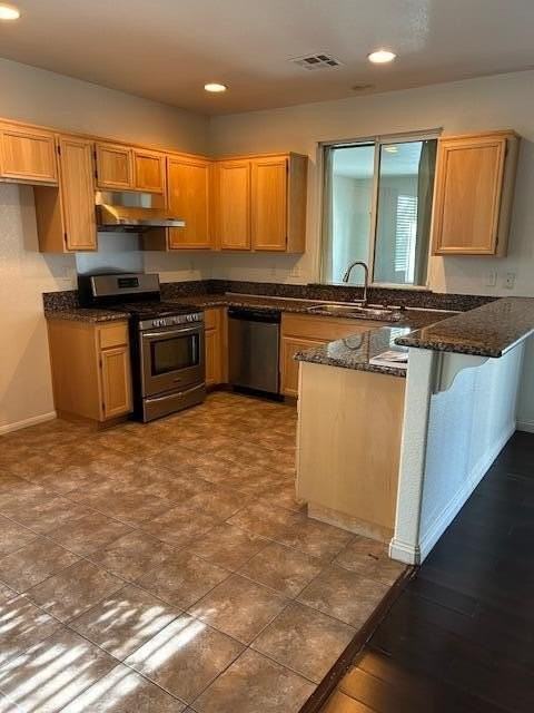 42909 Edson Ave - Photo 4 of 17