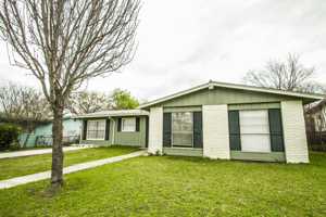 featured image of 511 Jamaica Dr