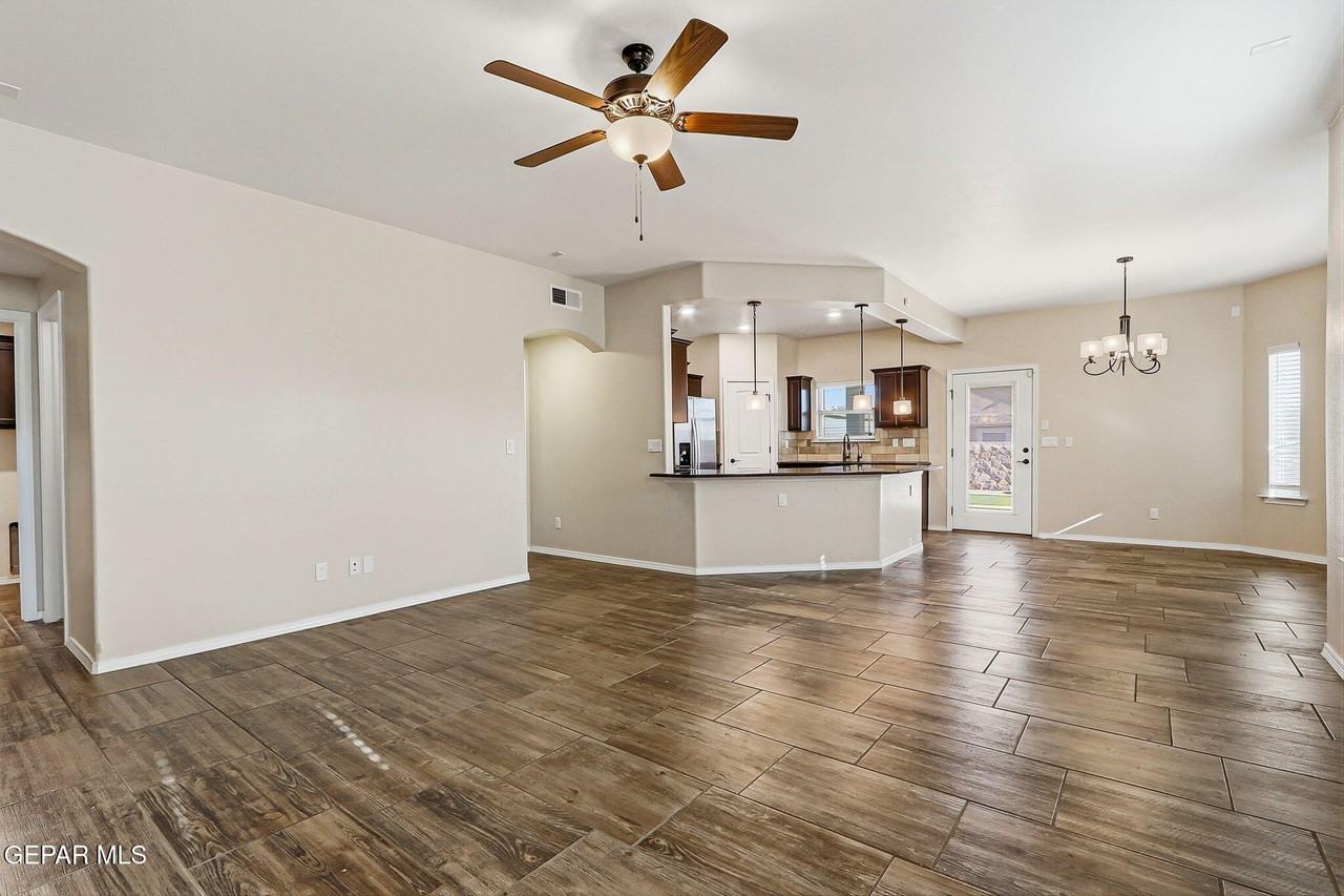 14920 Willie Worsley Ave - Photo 4 of 28