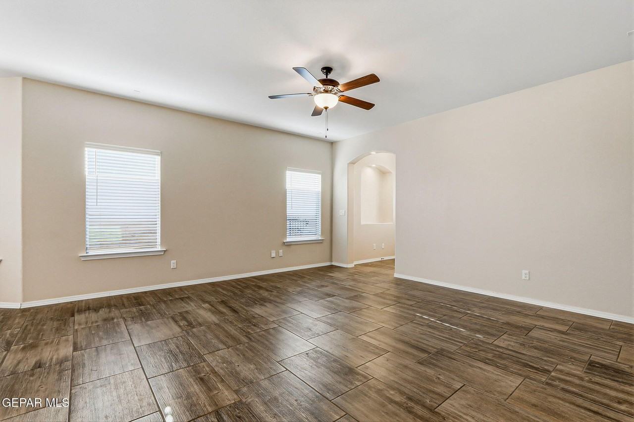 14920 Willie Worsley Ave - Photo 6 of 28