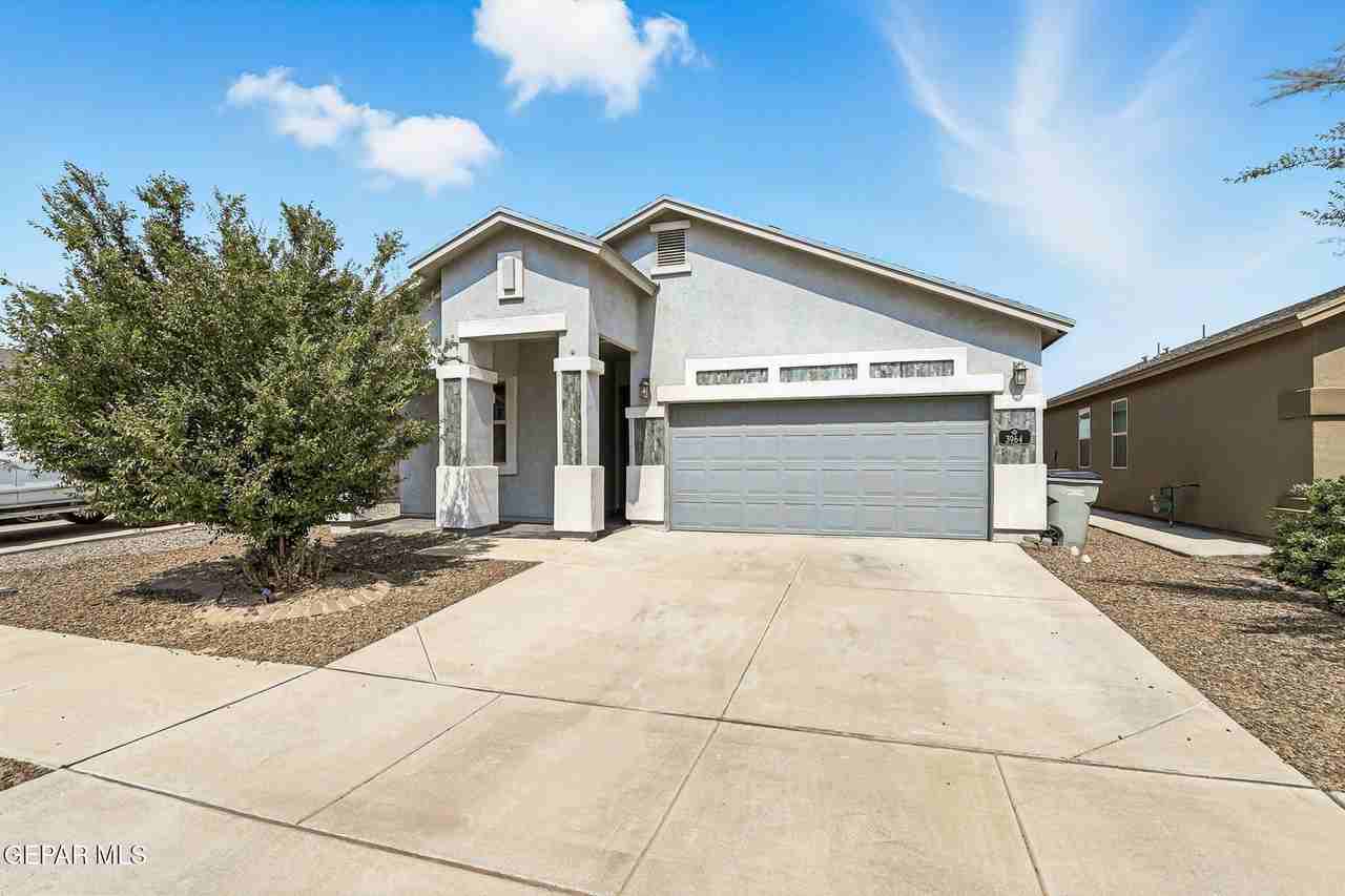 3964 Desert Nomad Dr - Photo 2 of 24
