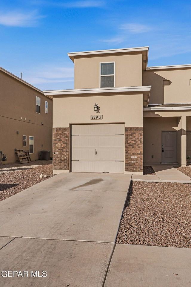 714 Hc Gilbert Minjares Dr #A - Photo 3 of 42