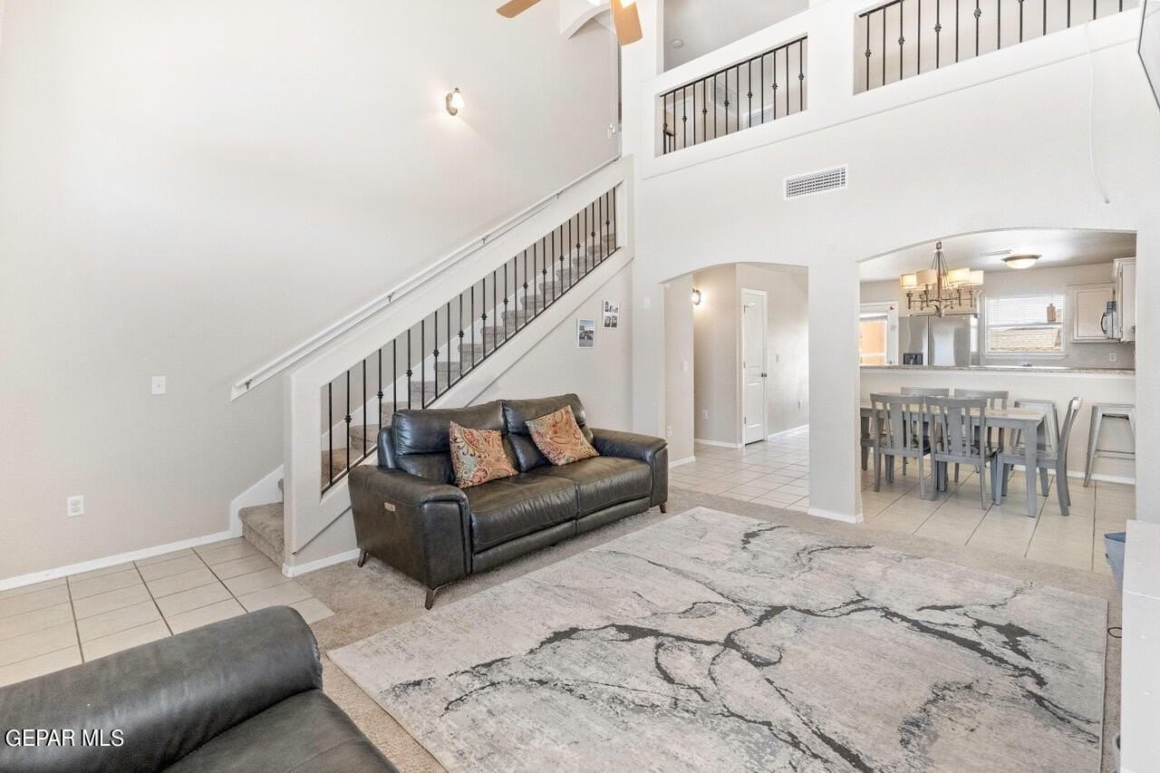 11960 Mesquite Lake Ln - Photo 4 of 29