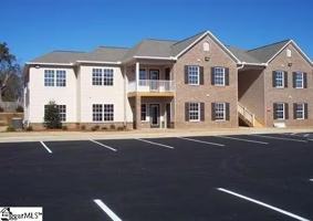 featured image of 220 Outlook Dr