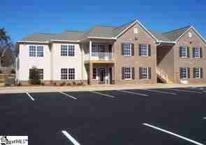 220 Outlook Dr - Photo 1 of 1