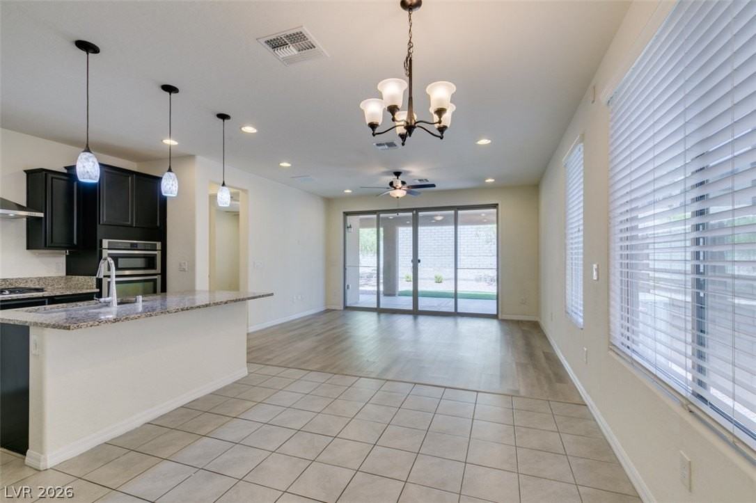 135 Berneri Dr - Photo 5 of 25