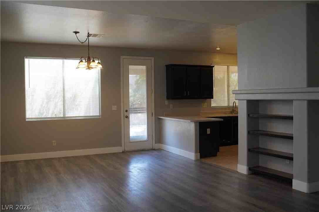 10015 San Gervasio Ave - Photo 4 of 16