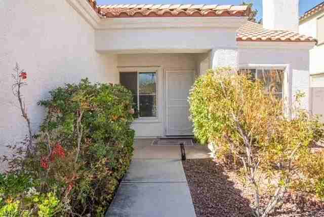 1417 Country Hollow Dr - Photo 4 of 27