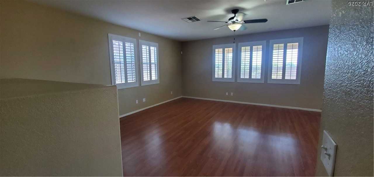 3017 Hartley Cove Ave - Photo 6 of 36