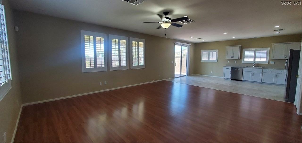 3017 Hartley Cove Ave - Photo 7 of 36