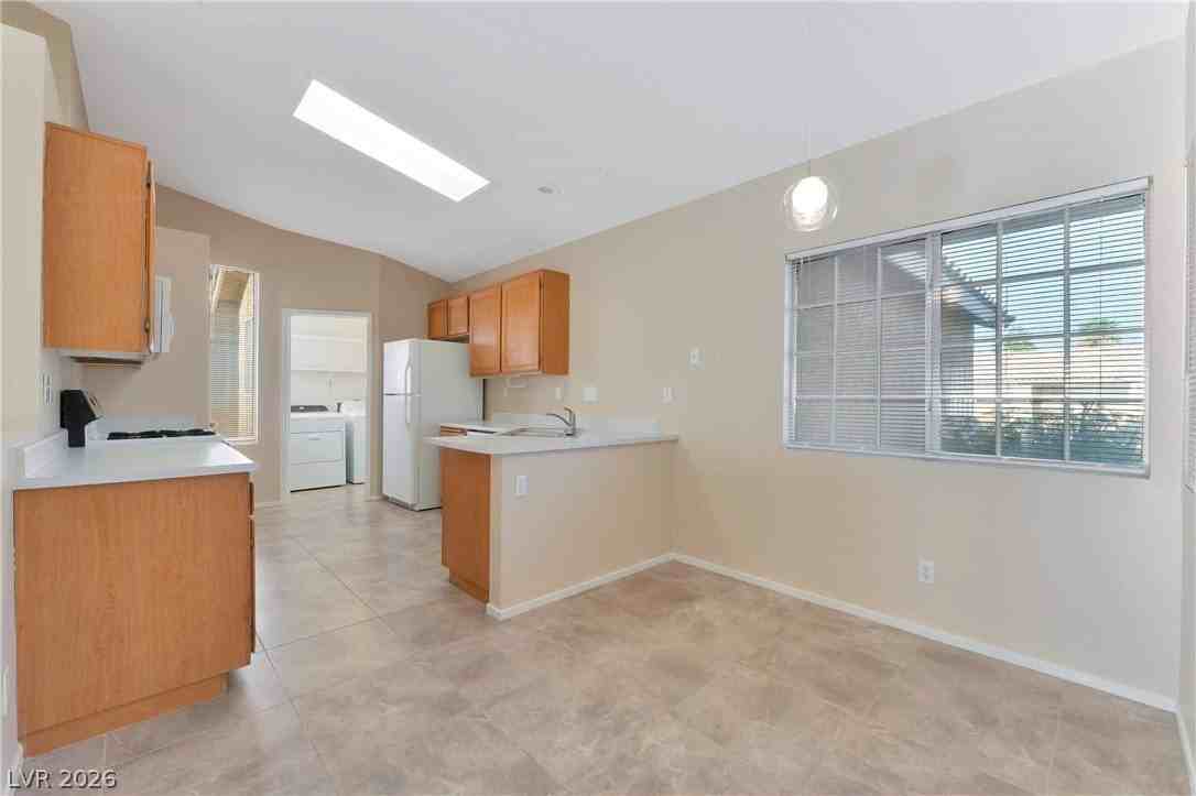 5321 Padero Dr - Photo 5 of 21