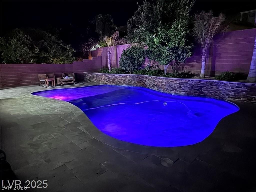 5873 Skyfall Ct - Photo 7 of 50