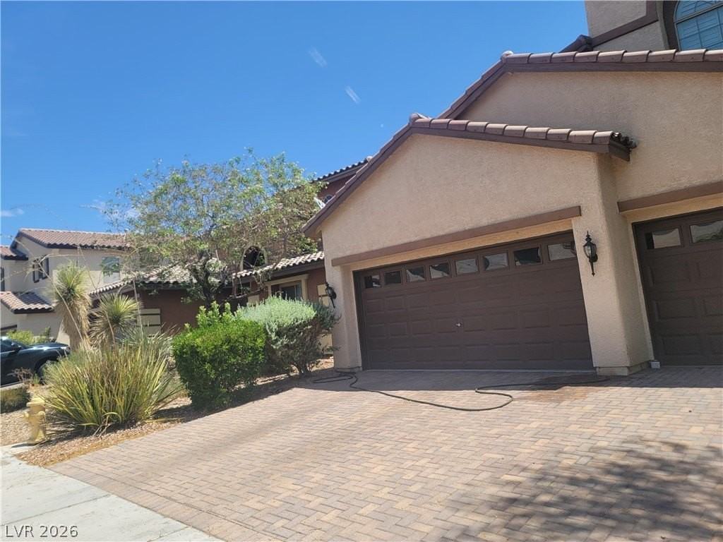 9622 Staff Ln - Photo 5 of 50
