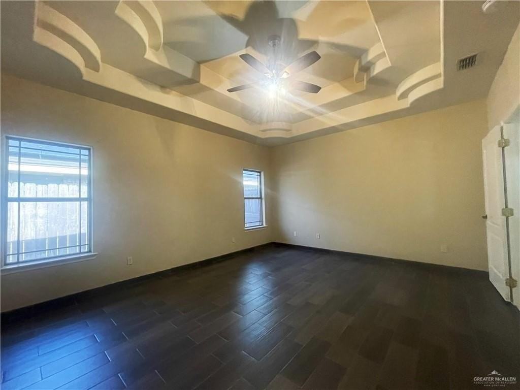 2438 E 5th St - Photo 7 of 7