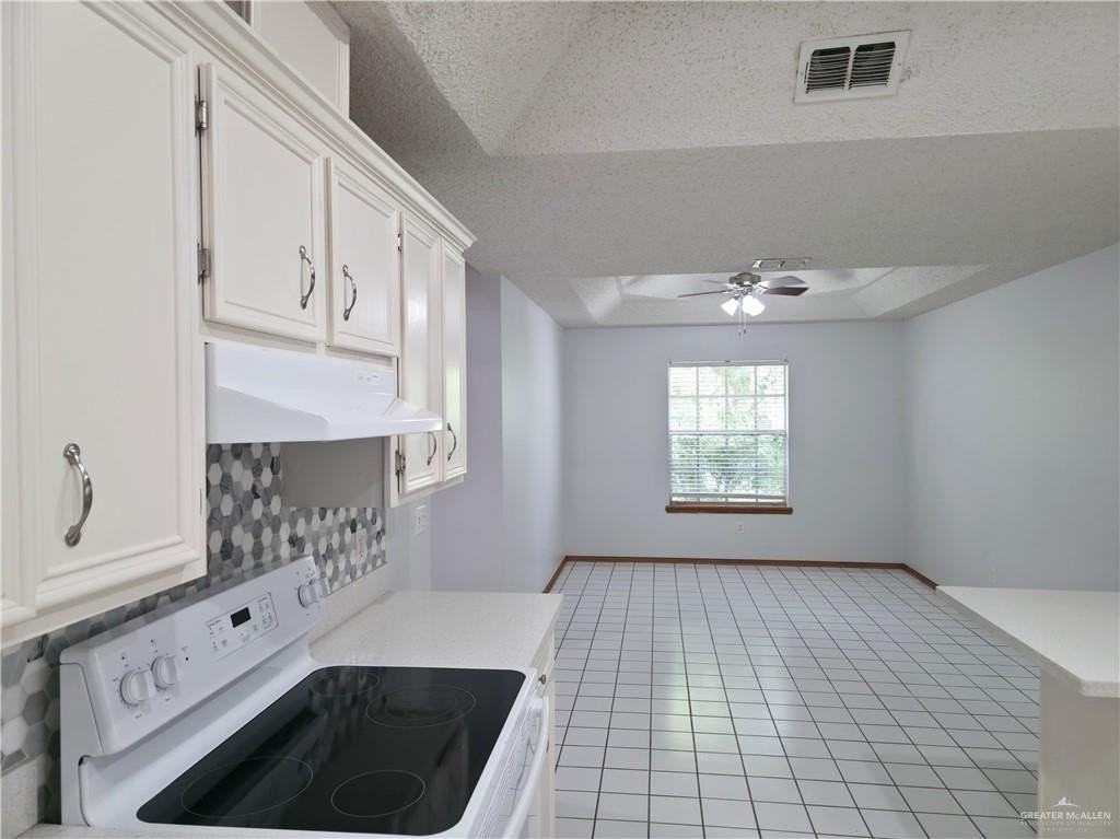 1216 Heron Ct - Photo 7 of 24