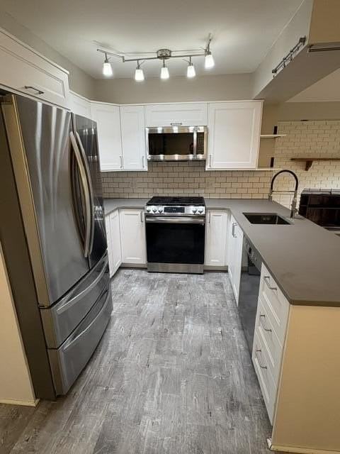 2912 Renfrew St - Photo 3 of 21