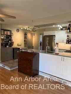 2912 Renfrew St - Photo 7 of 21