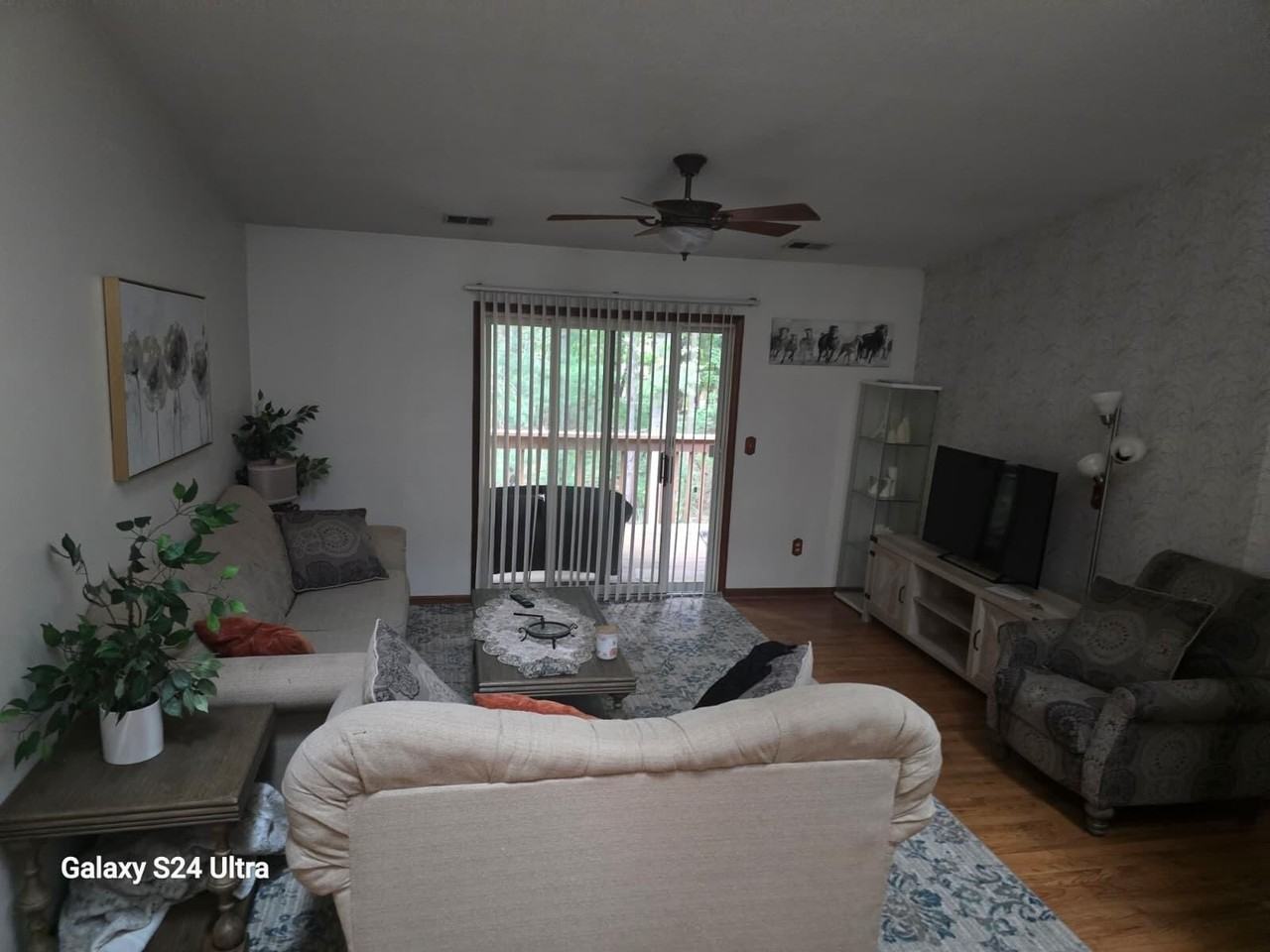 1695 Shoemaker Dr - Photo 6 of 15